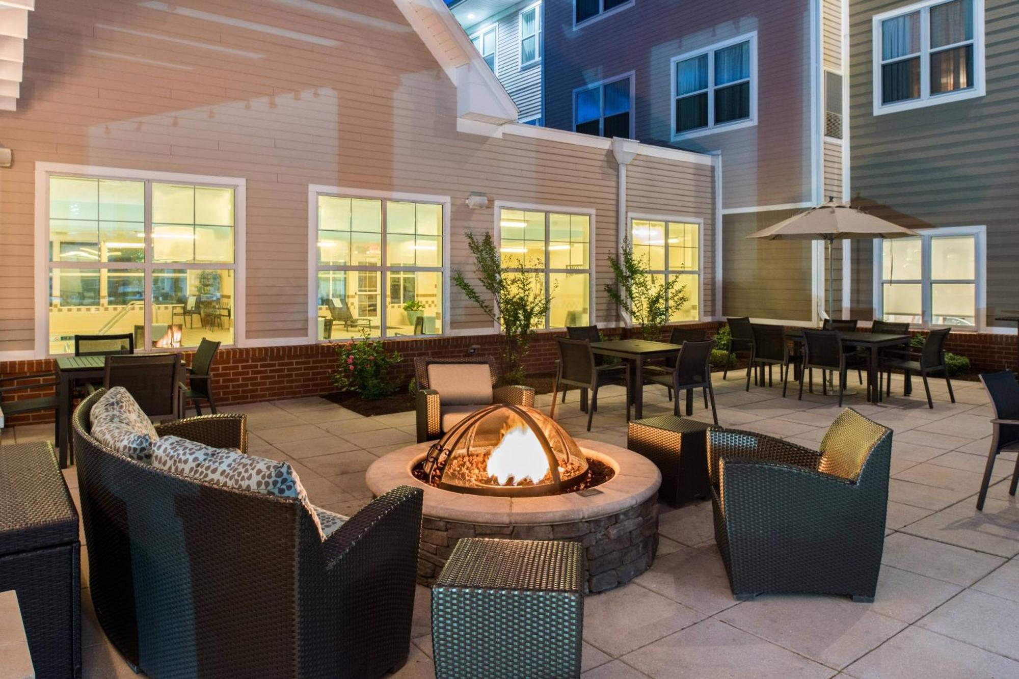 Residence Inn By Marriott Harrisonburg Exterior foto